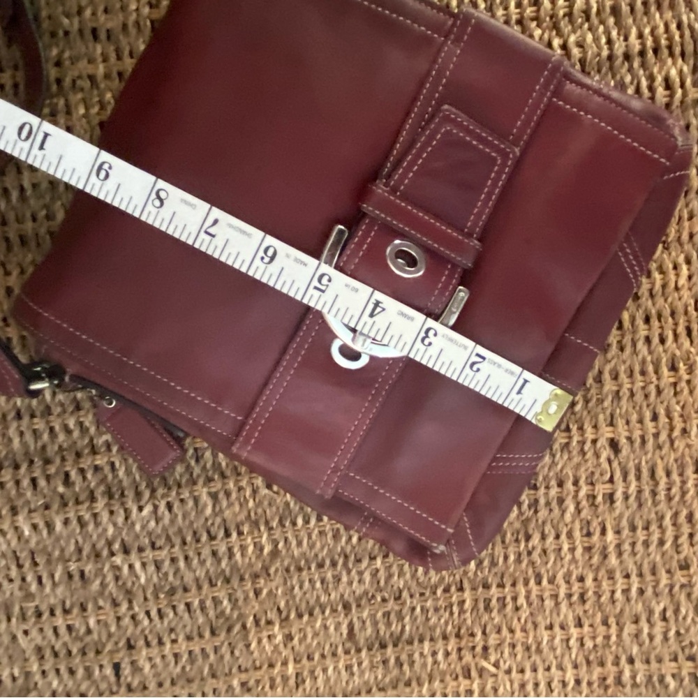 Coach Soho Belted Crossbody / Messenger / Flap Burgundy Leather Bag - Picture 8 of 15